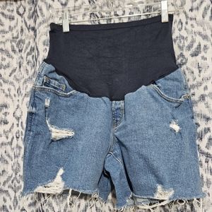 Like new denim maternity shorts